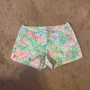 Adie short in Seasalt Blue on Parade